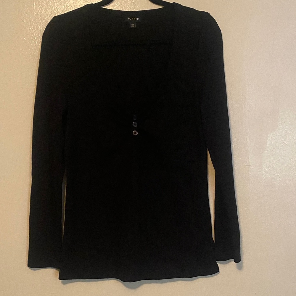 Torrid Classic Black Long Sleeve V-Neck Top